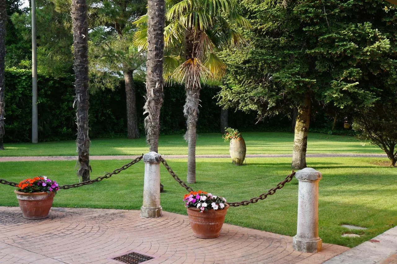 Guest house La Brigata Apartments Suite Room Cavallino-Treporti